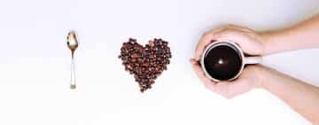 Cafeaua deshidratează? Află adevărul despre proprietățile cafelei și beneficiile sale unice